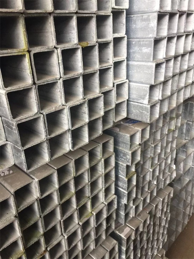 低合金 Q355B 临江临江临江镀锌无缝方管 工程专用无缝临江临江临江镀锌方管